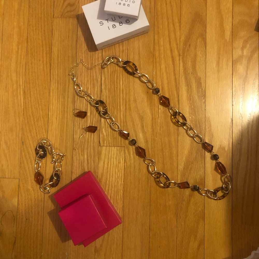 Avon Gold and Amber Necklace, bracelet earring Set
